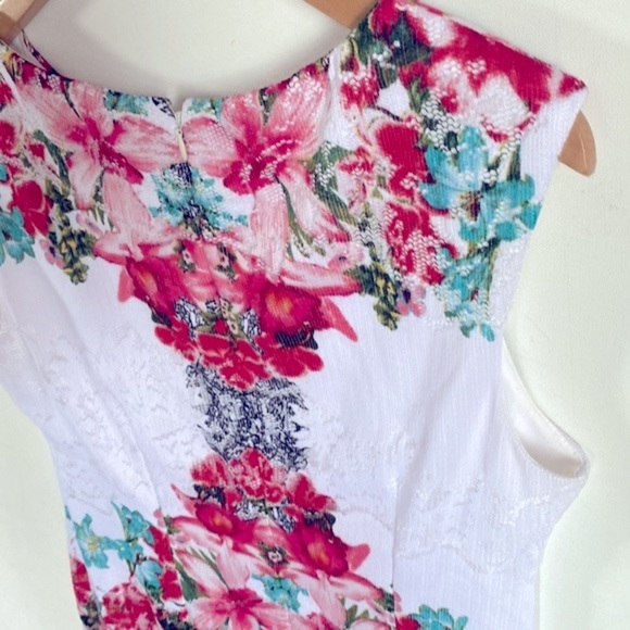 Sandra Darren Floral and Laced sheath midi dress, Size 10 - Picture 10 of 11